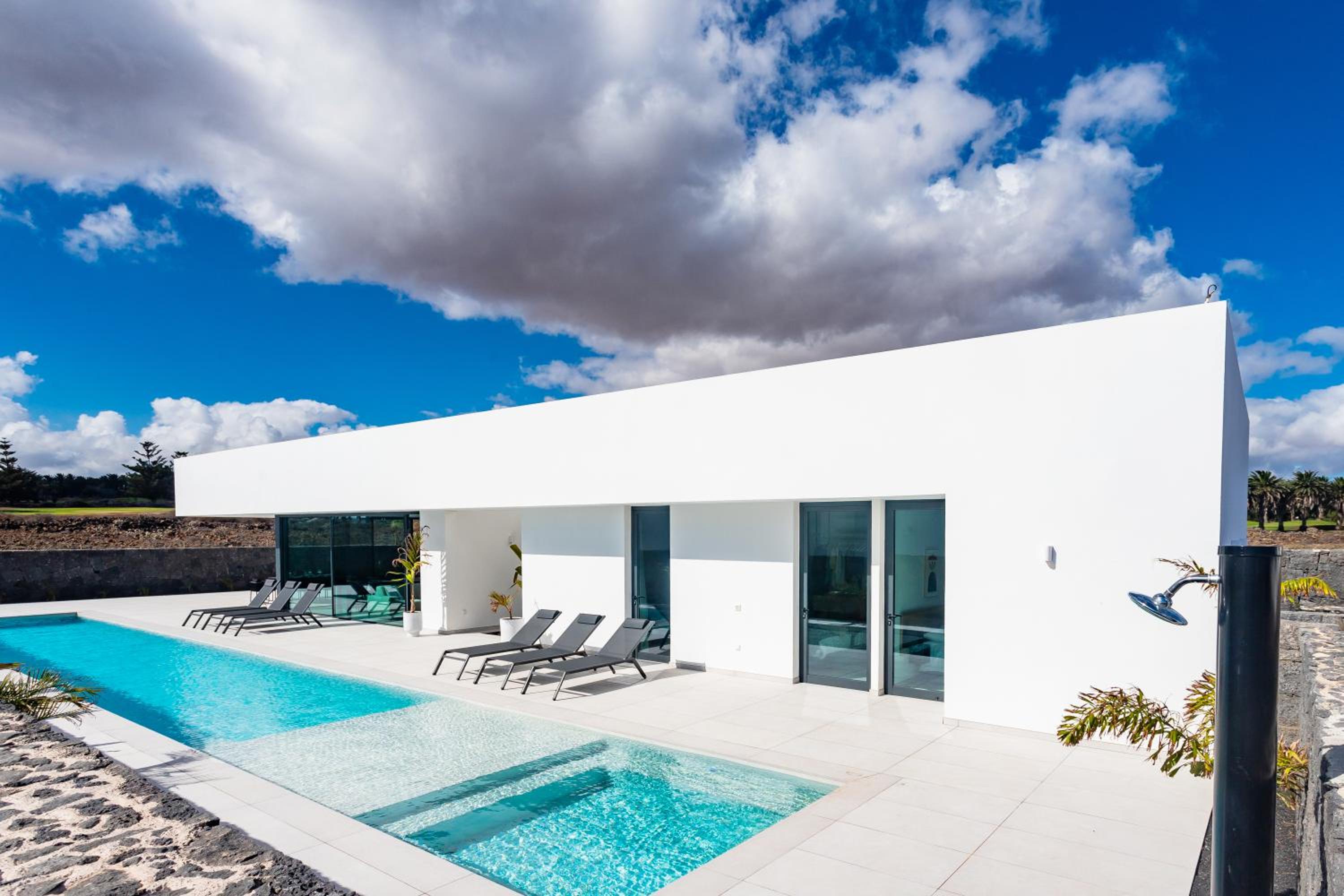 Villa Tenik