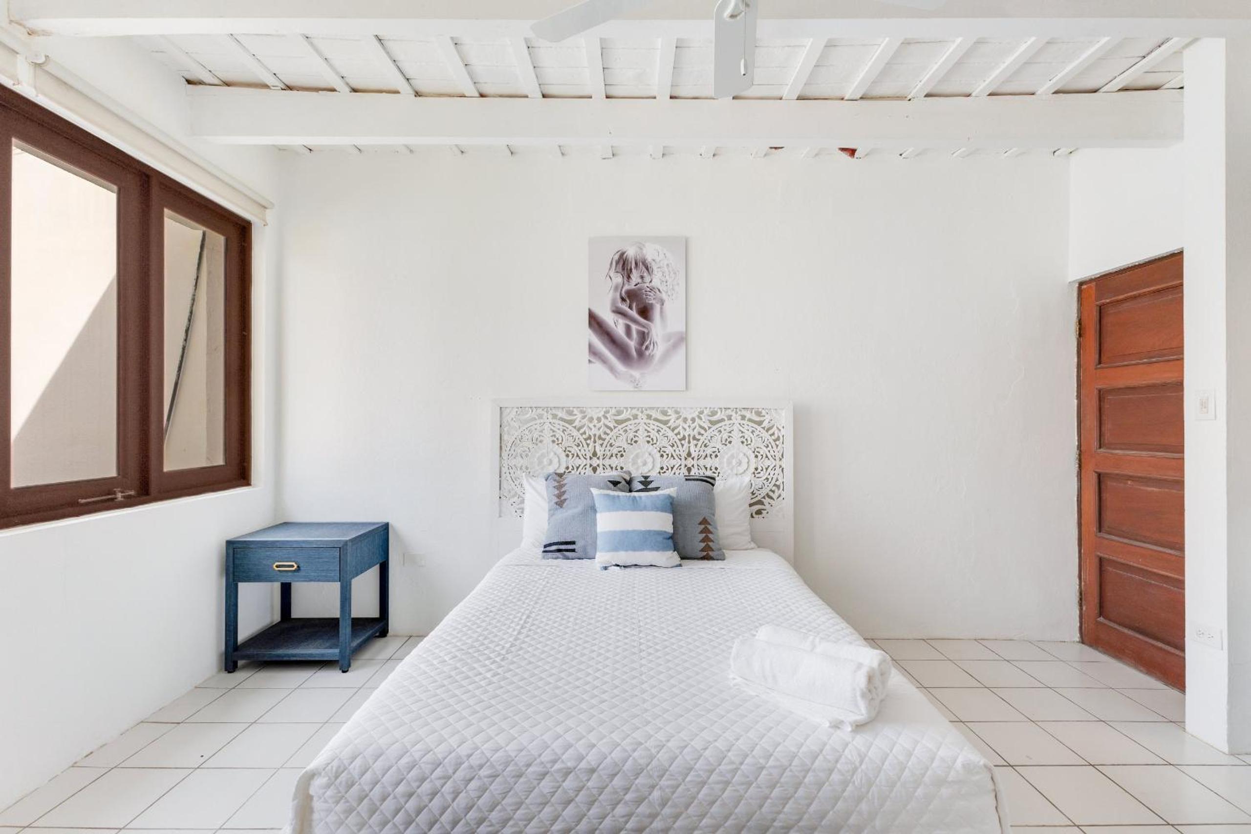 Spacious Colonial Gem with Artistic Flair Old San Juan view 4