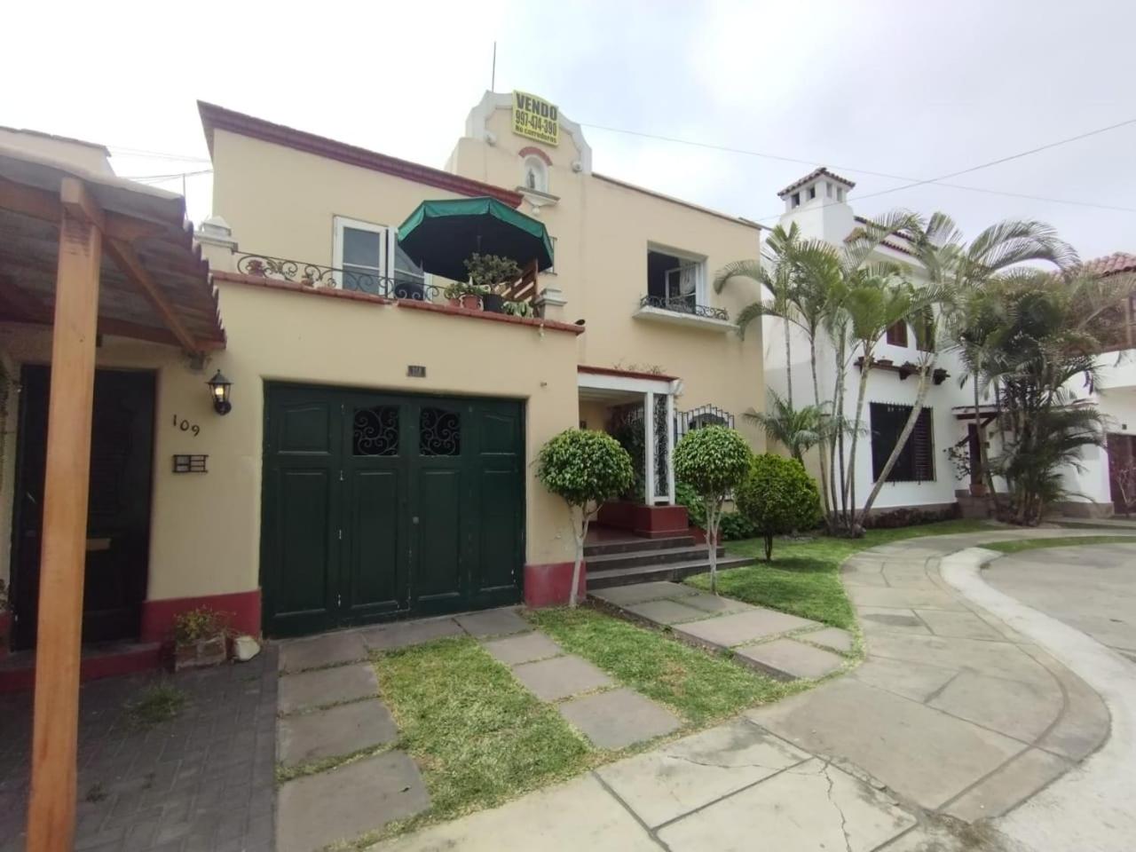 Miraflores Moonlight B&B