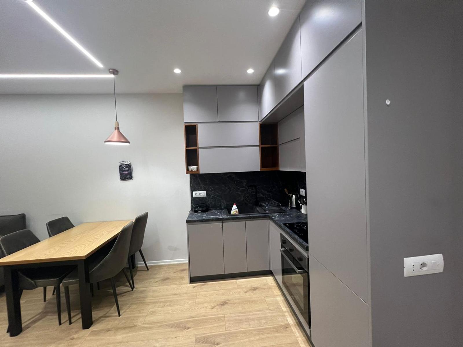 Shehu Apartment