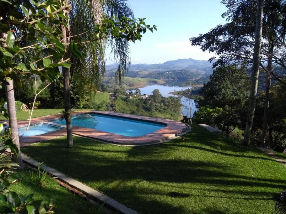 Chácara com Vista Panorâmica para Represa de Igaratá
