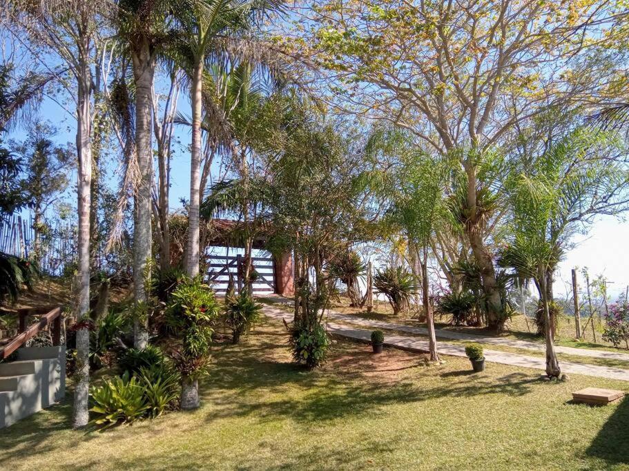 Chácara com Vista Panorâmica para Represa de Igaratá