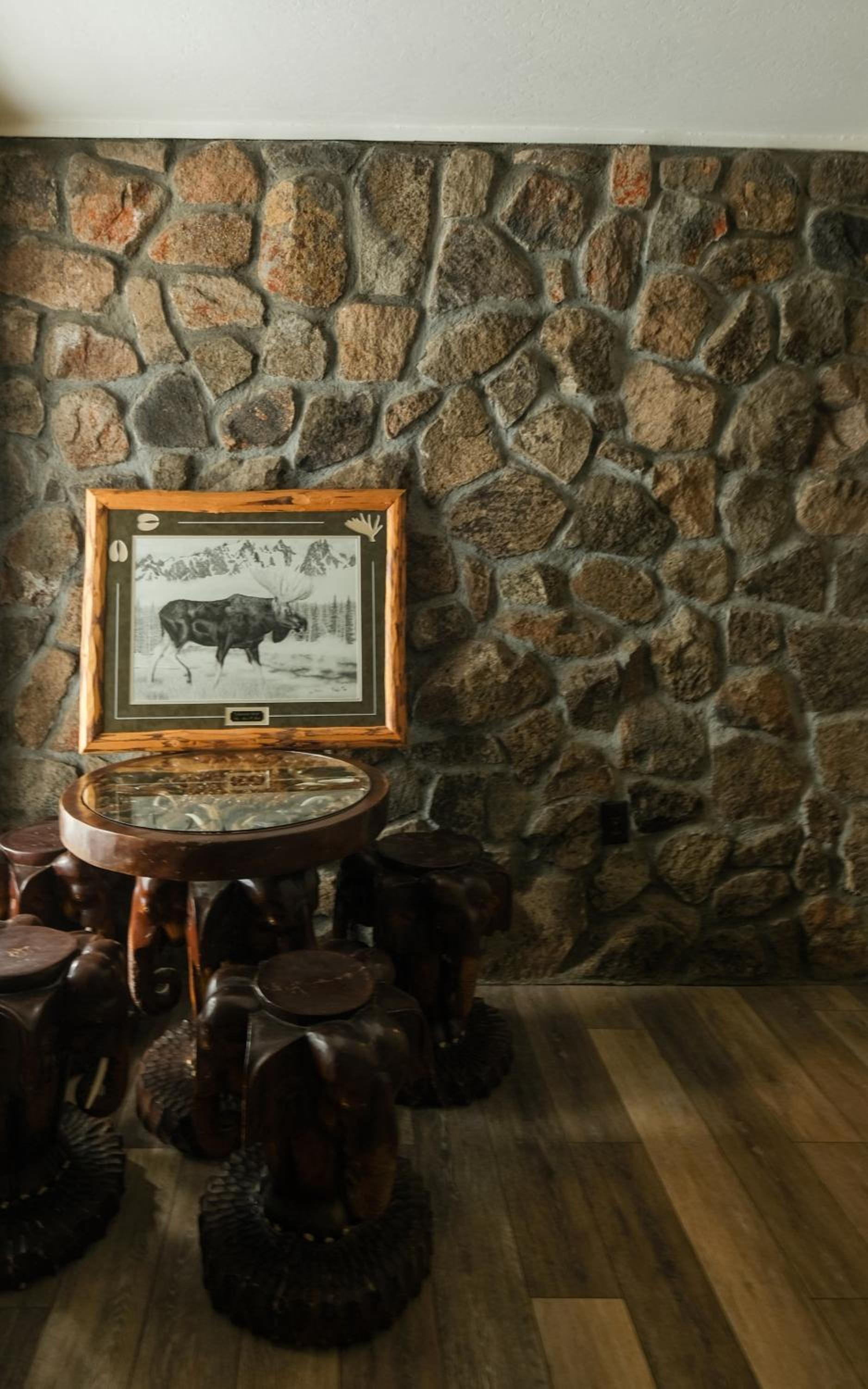 Donner Lake Gem 4Br 3Bath Chalet view 3