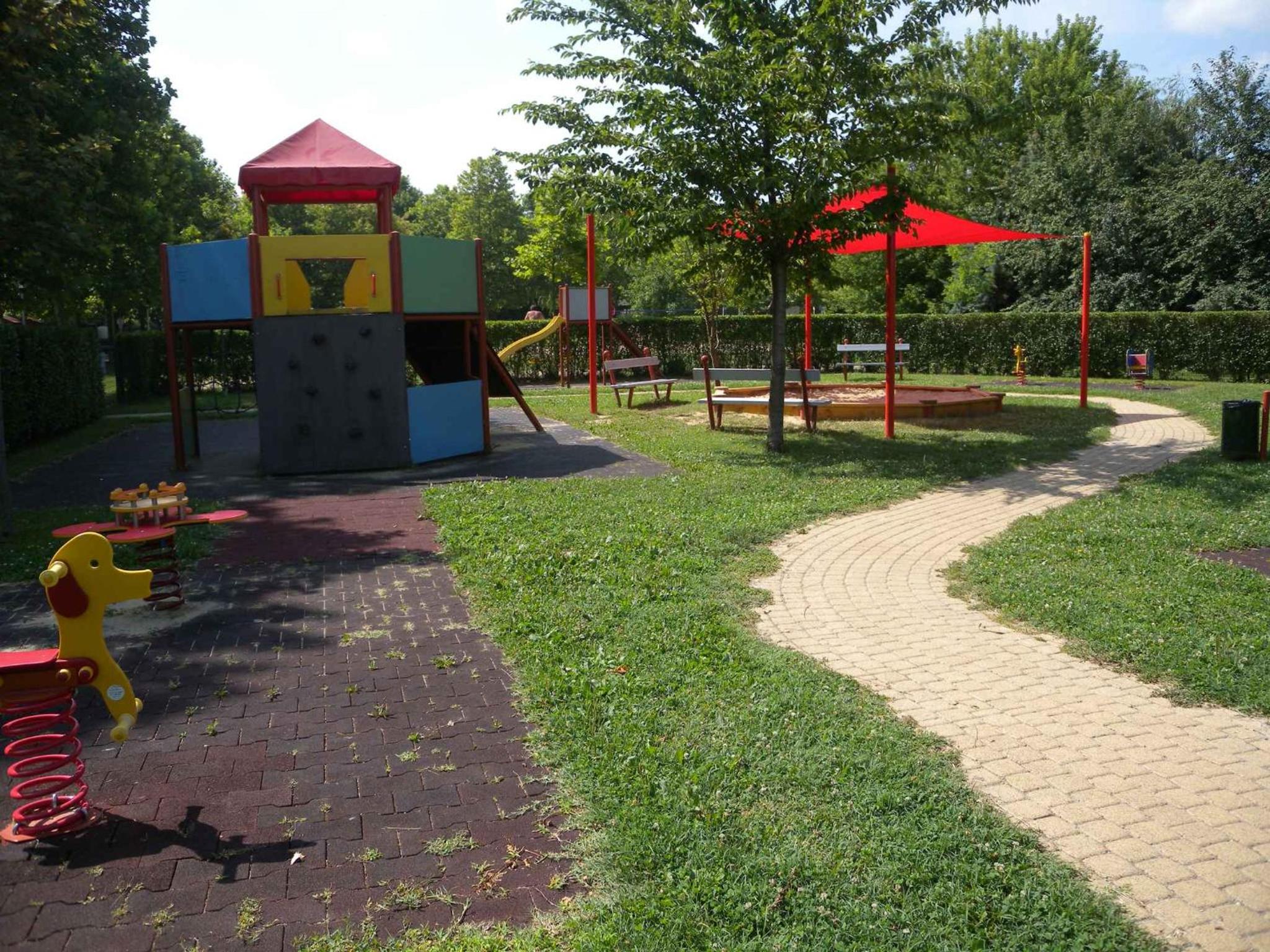 Photo 21