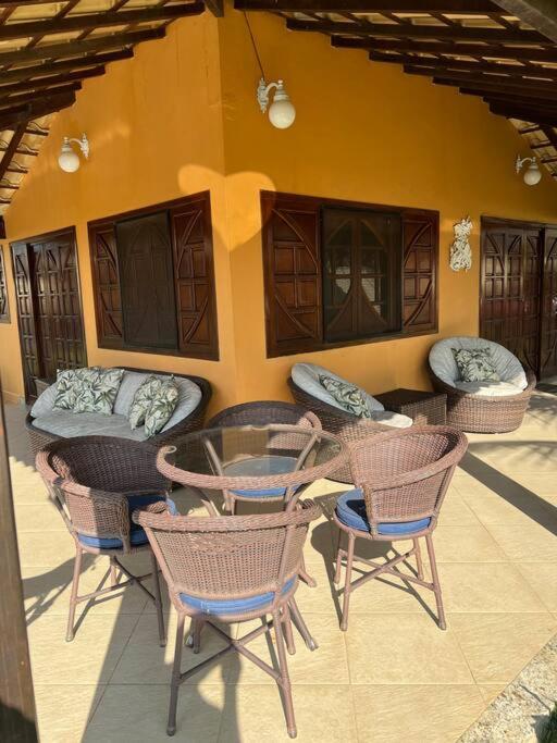 Casa espetacular em Búzios, 4 quartos, piscina, churrasqueira