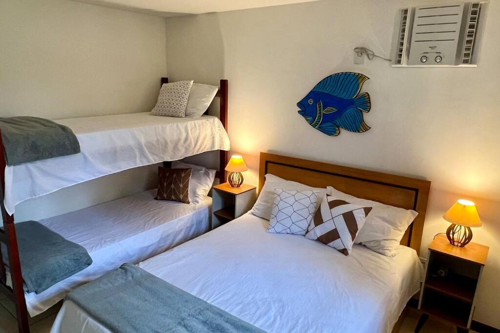Casa espetacular em Búzios, 4 quartos, piscina, churrasqueira