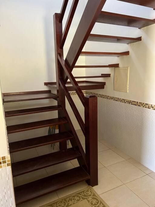 Casa espetacular em Búzios, 4 quartos, piscina, churrasqueira