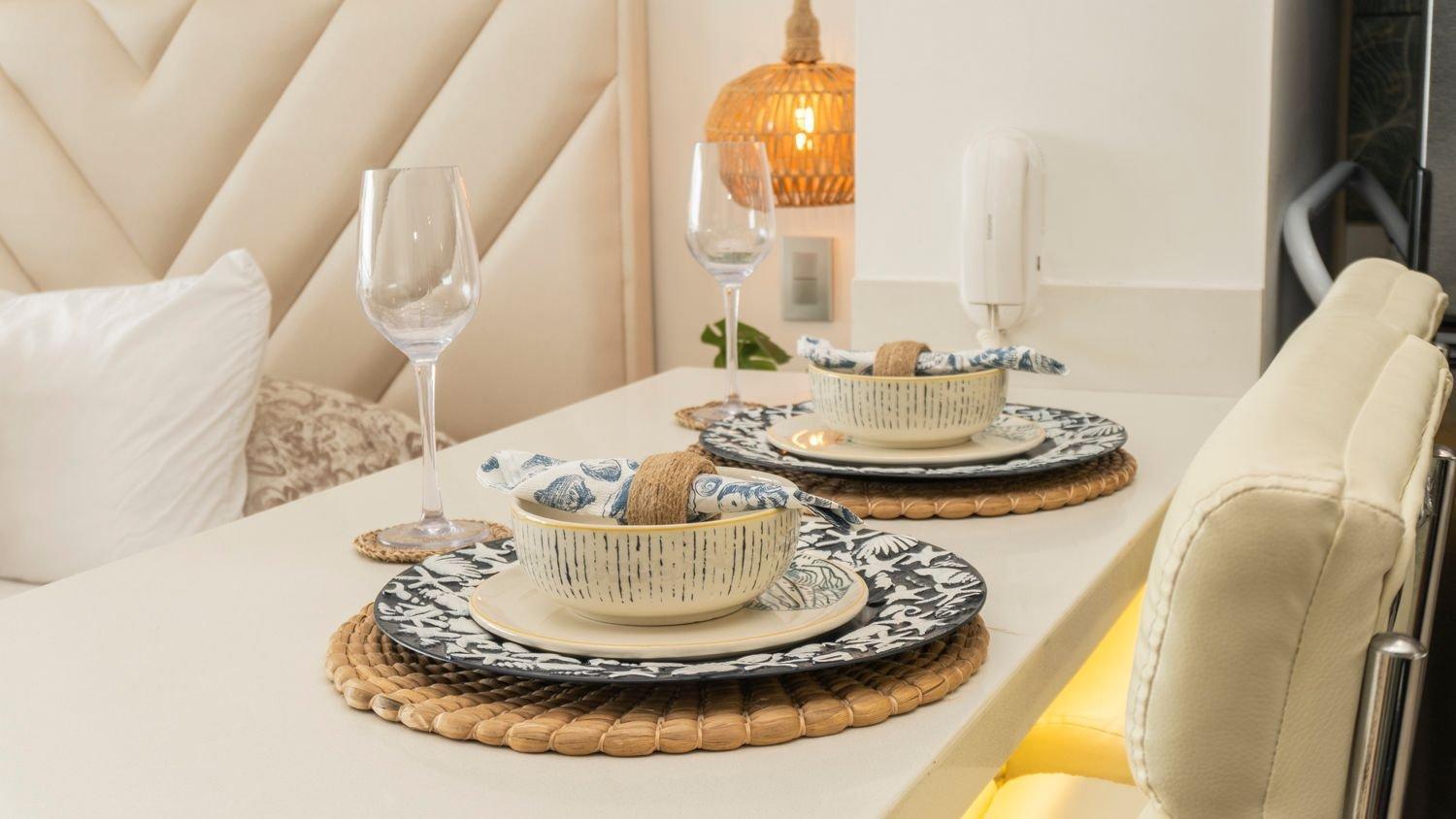Suite VIP Frente al Mar | Piscinas y Puesta Sol CB715