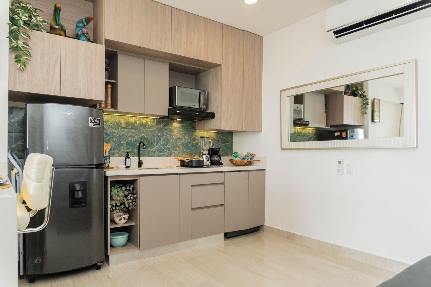 Suite VIP Frente al Mar | Piscinas y Puesta Sol CB715
