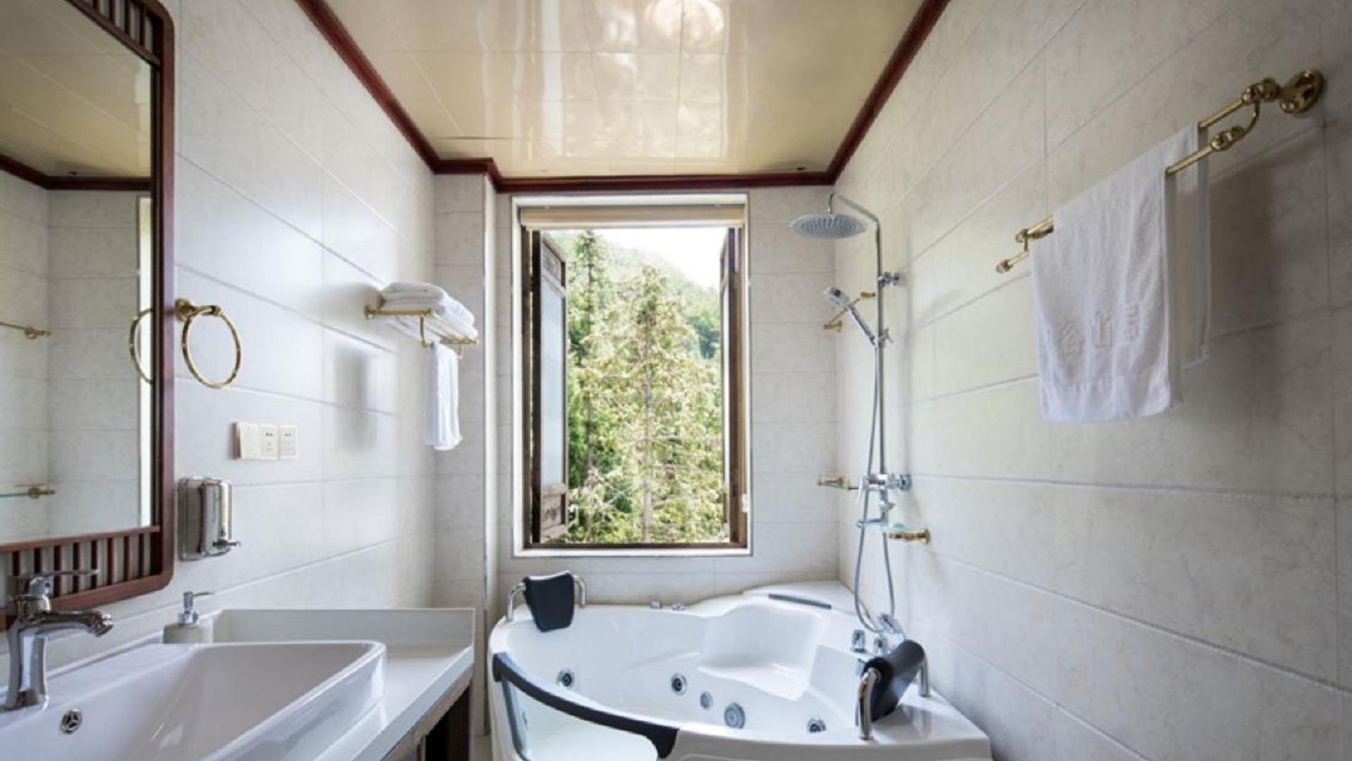 Zhouning Fenggu Homestay - Property Image 6