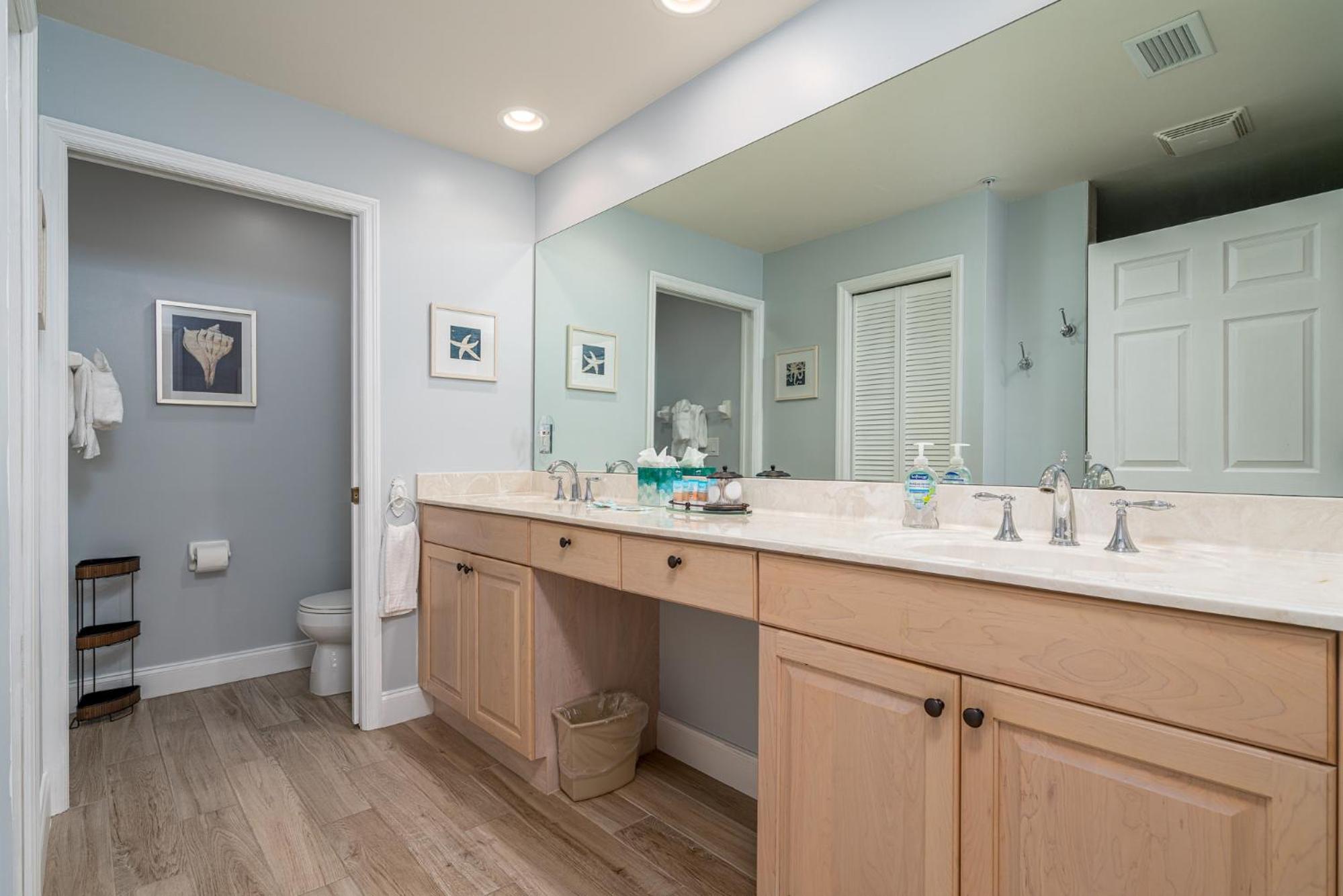 Bella Lago Condo: Pool, Spa & Walk to Beach