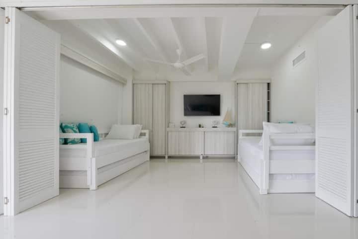 Edificio Bay Point Apartamentos