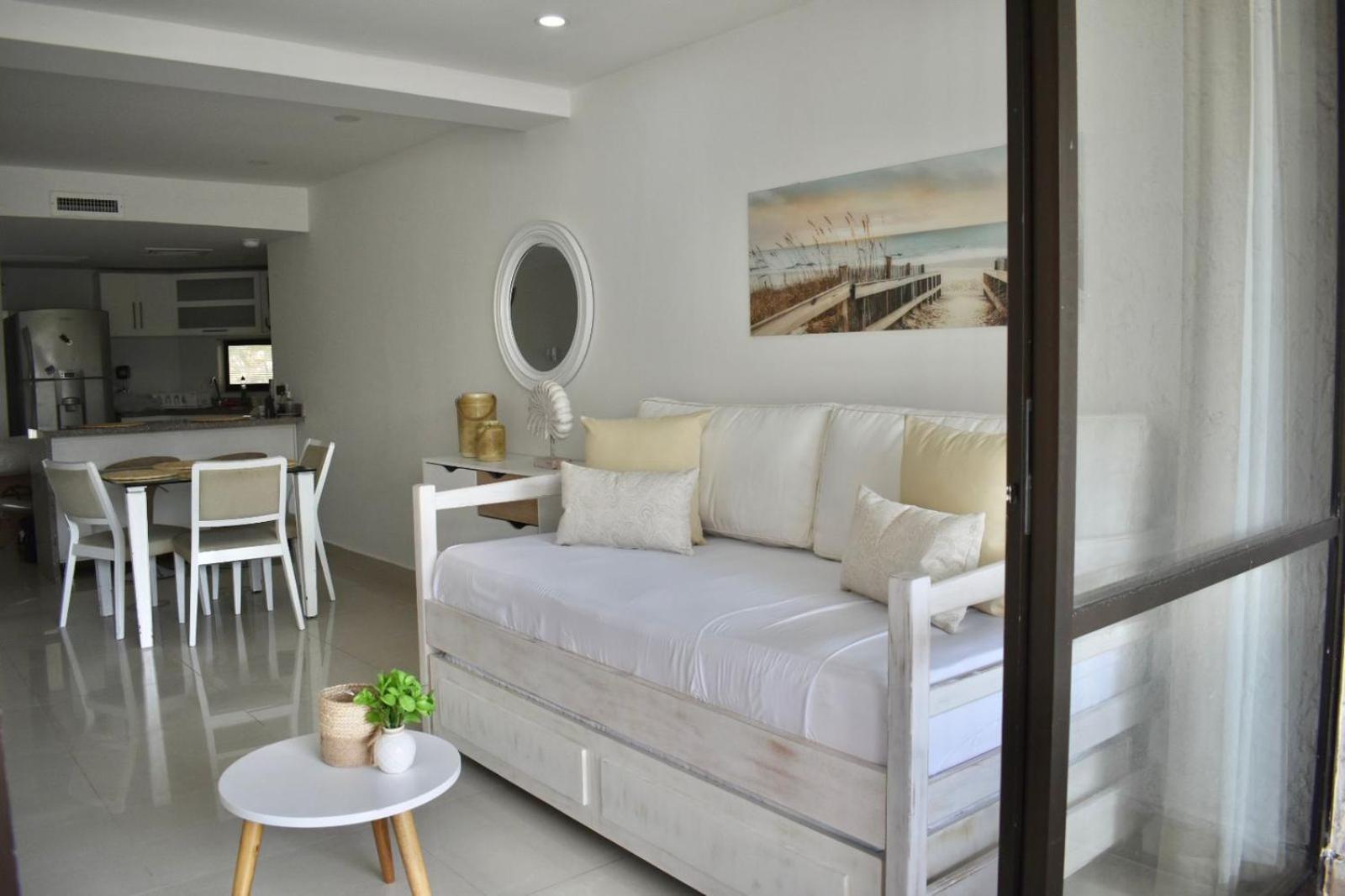 Edificio Bay Point Apartamentos