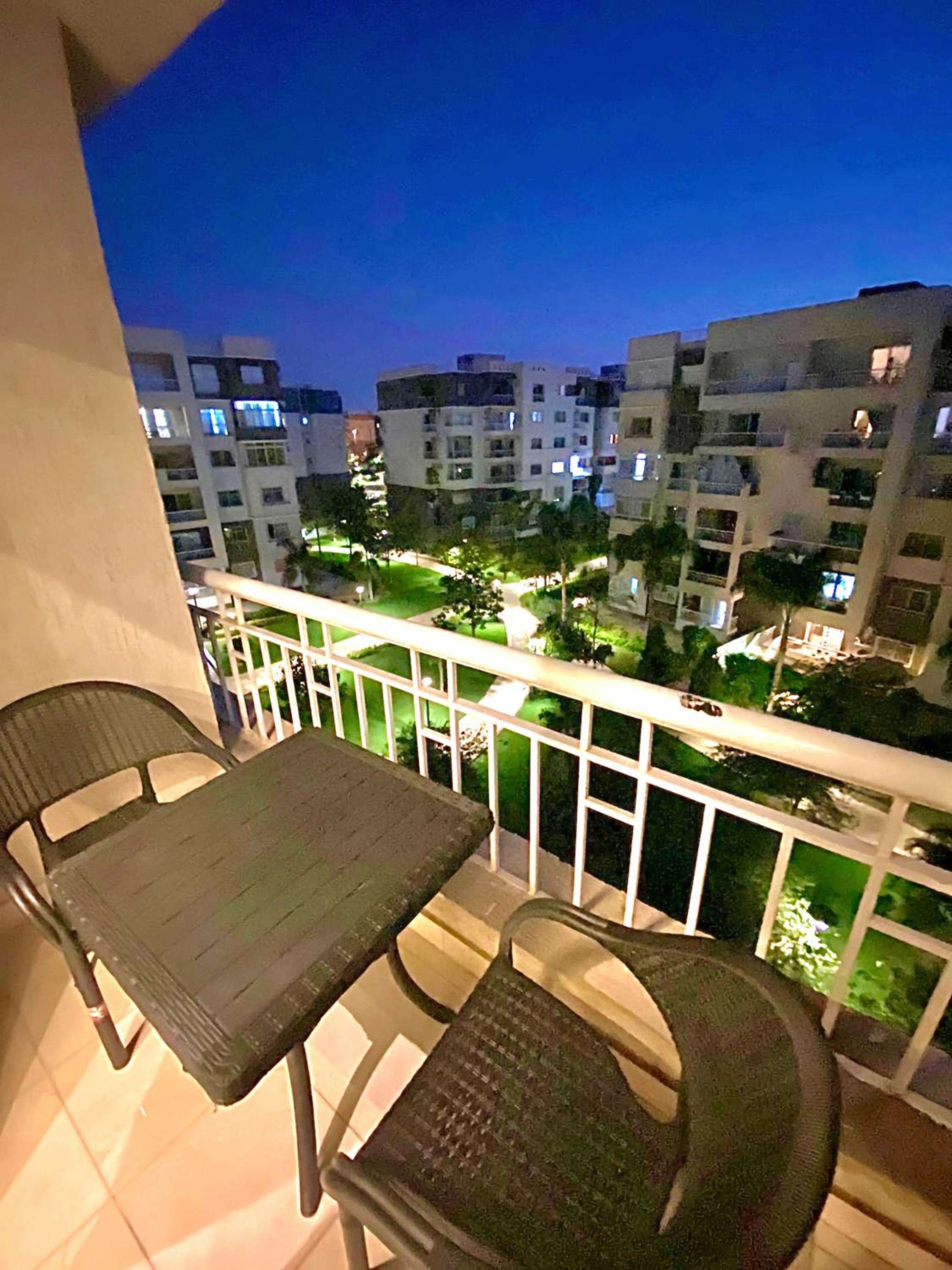 Modern Apartments in Madinaty New Cairo