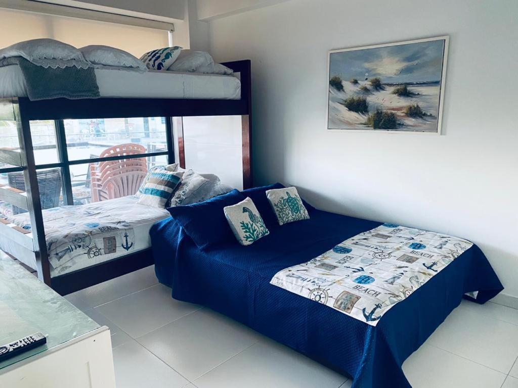 Edificio Bay Point Apartamentos