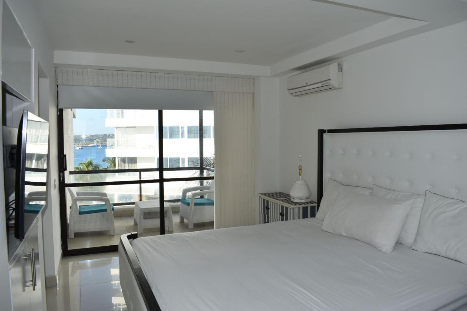 Edificio Bay Point Apartamentos