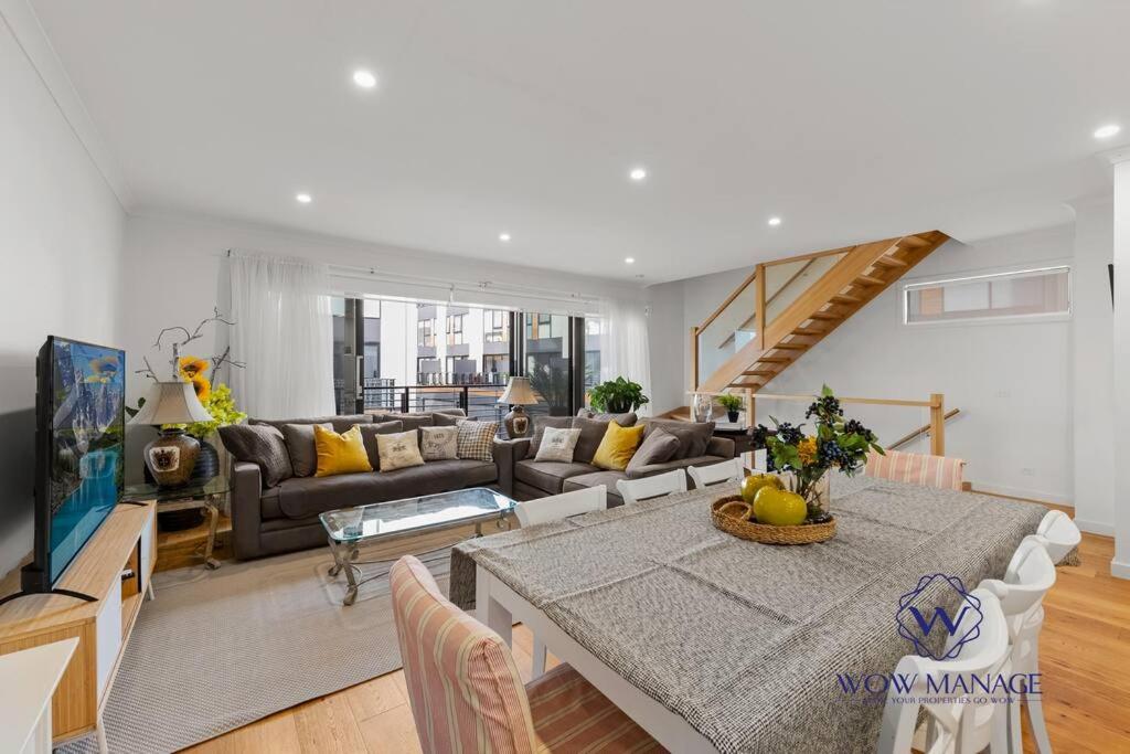 Spacious & Cosy 4B3B near DFO & Convention Centre
