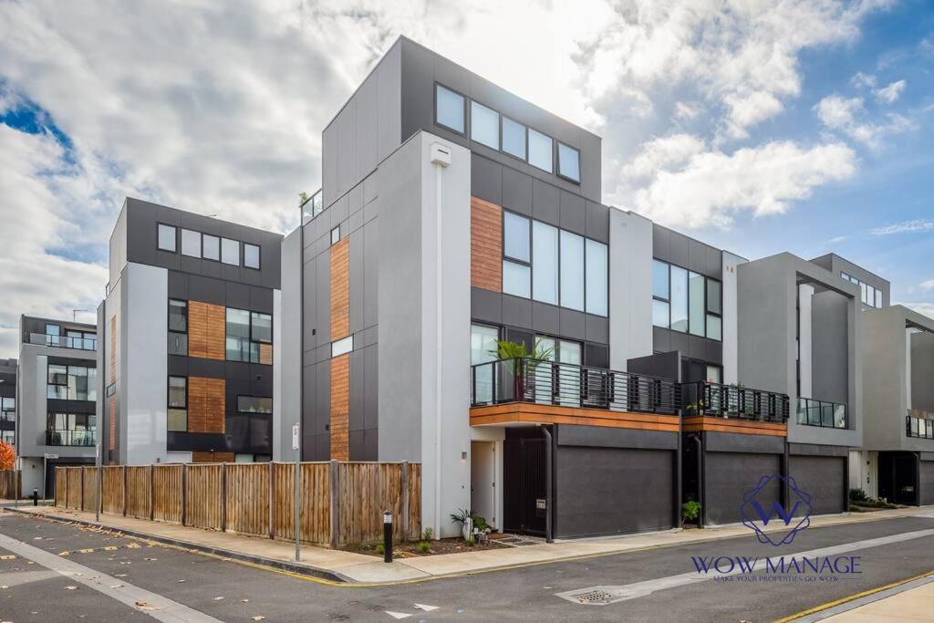 Spacious & Cosy 4B3B near DFO & Convention Centre