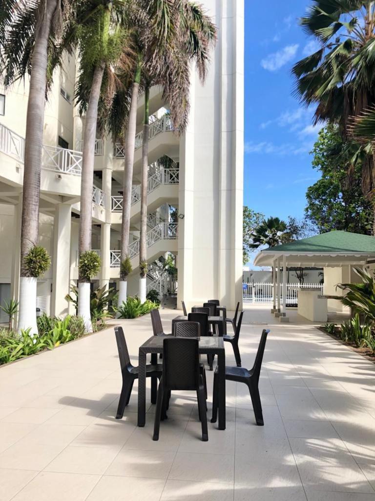 Edificio Bay Point Apartamentos