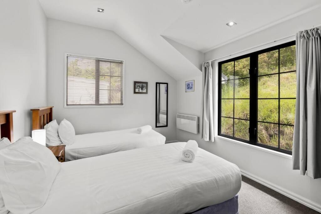 Wonderful On Woodlands - Family friendly home