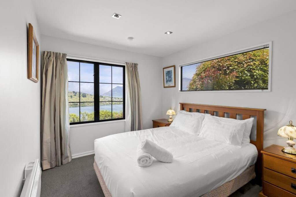 Wonderful On Woodlands - Family friendly home