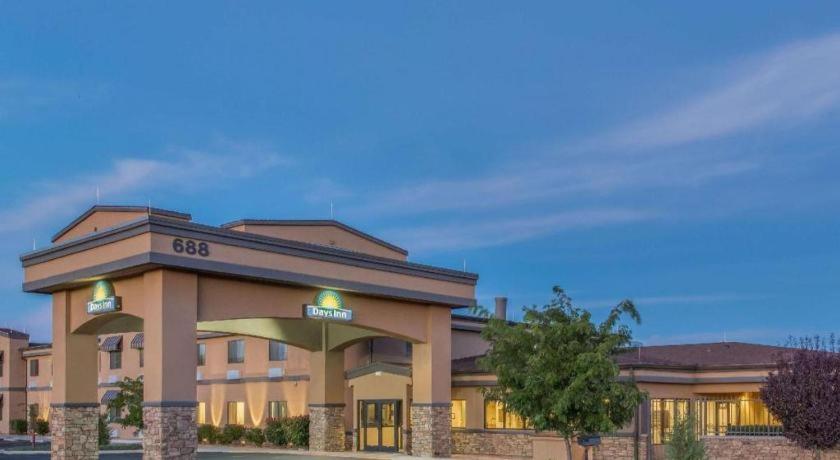Days Inn Chino Valley view 2