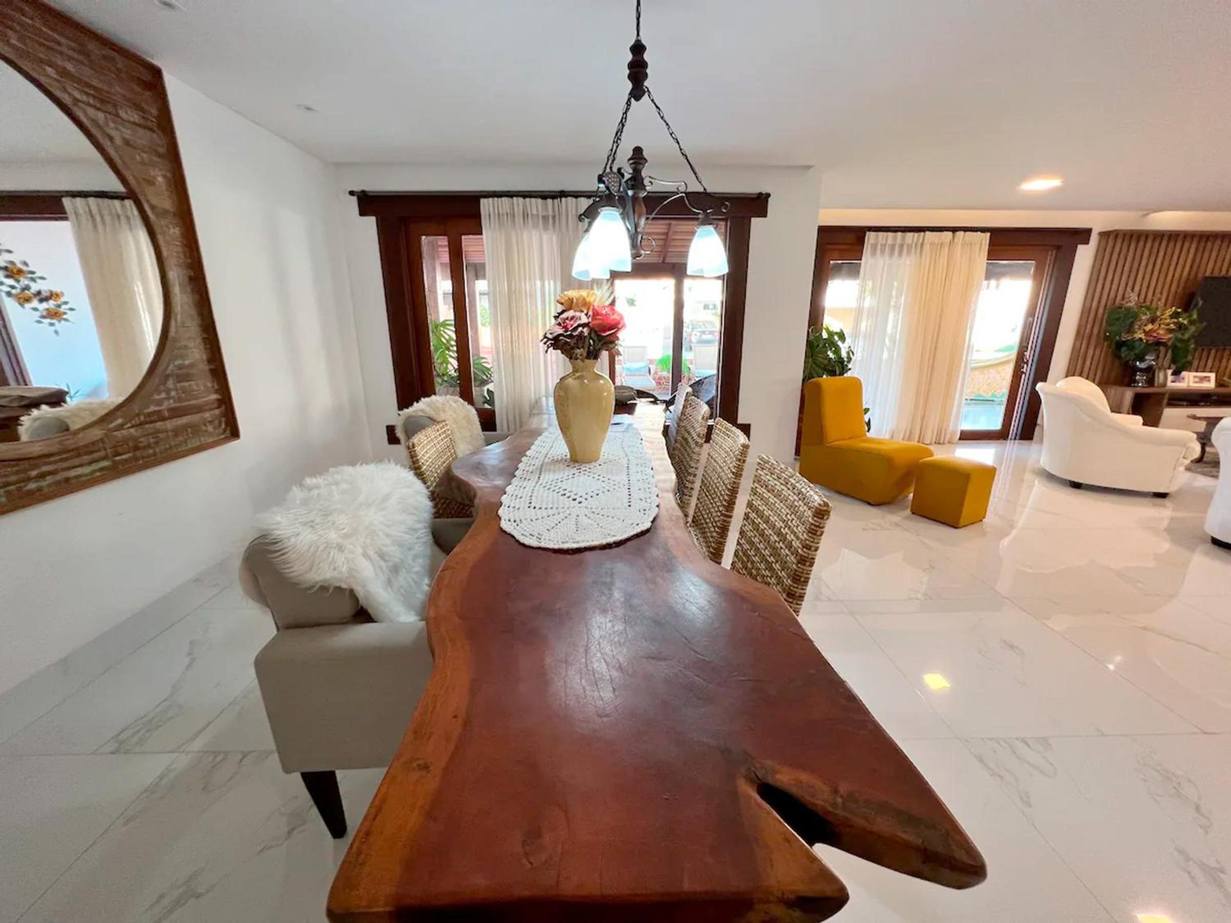 Casa de Novela com Piscina e Area Gourmet