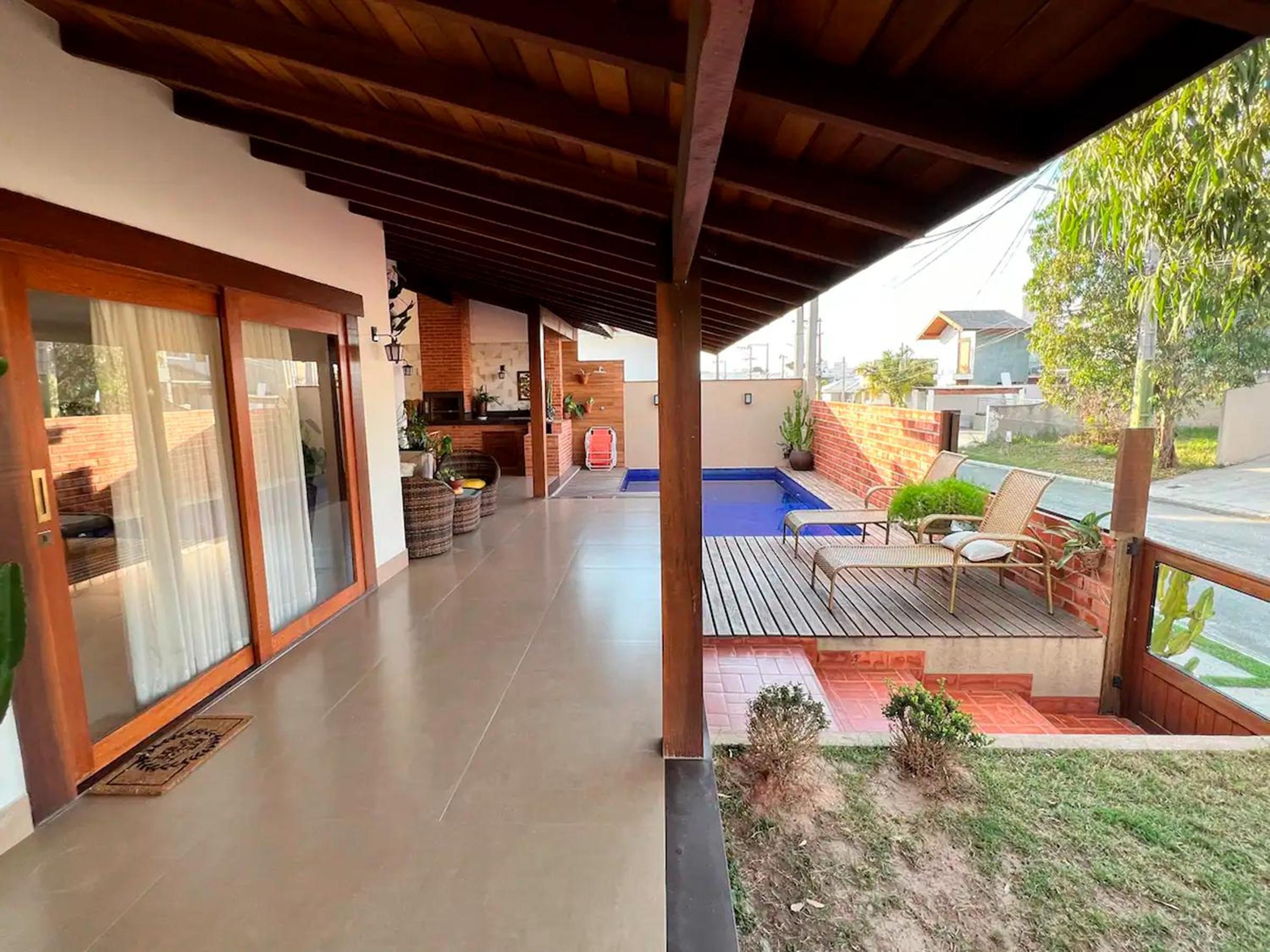 Casa de Novela com Piscina e Area Gourmet
