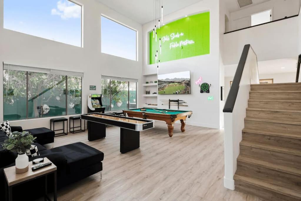 N 48th Cave- New Scottsdale Escape Games & Golf Luxury Retreat view 4