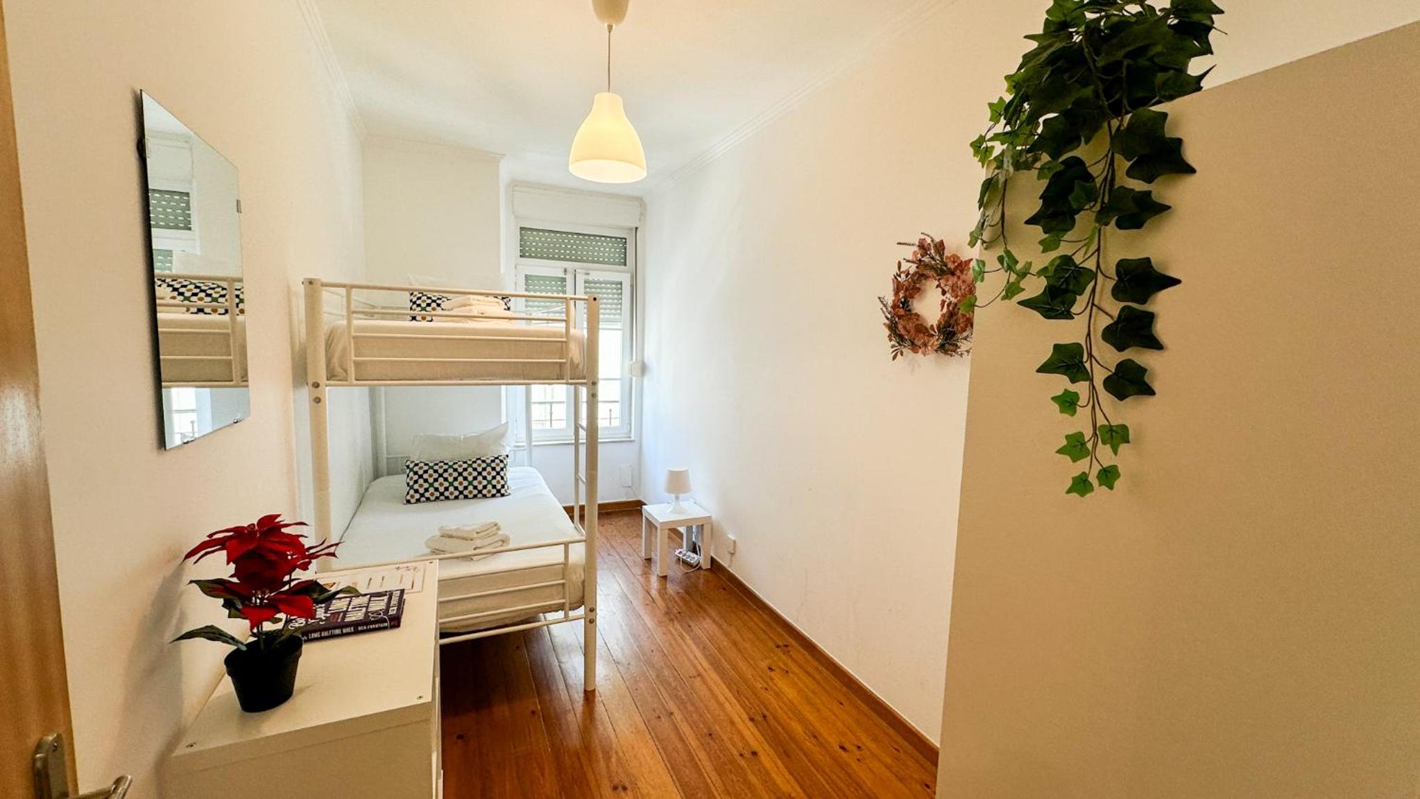 Rooms in Arroios view 3