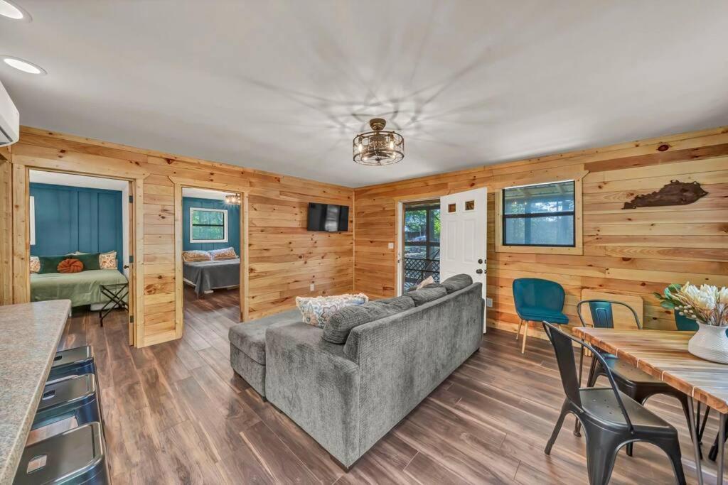 Cozy tiny cabin with hot tub view 3