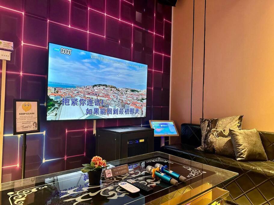 Cozy Holiday Home Karaoke BBQ Bukit Indah JB