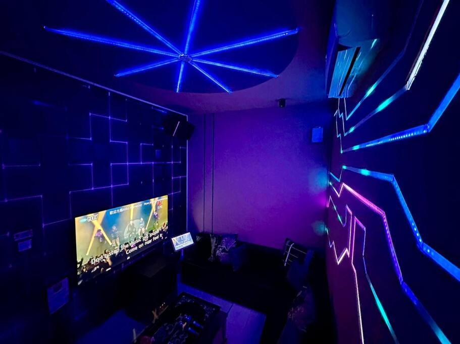 Cozy Holiday Home Karaoke BBQ Bukit Indah JB