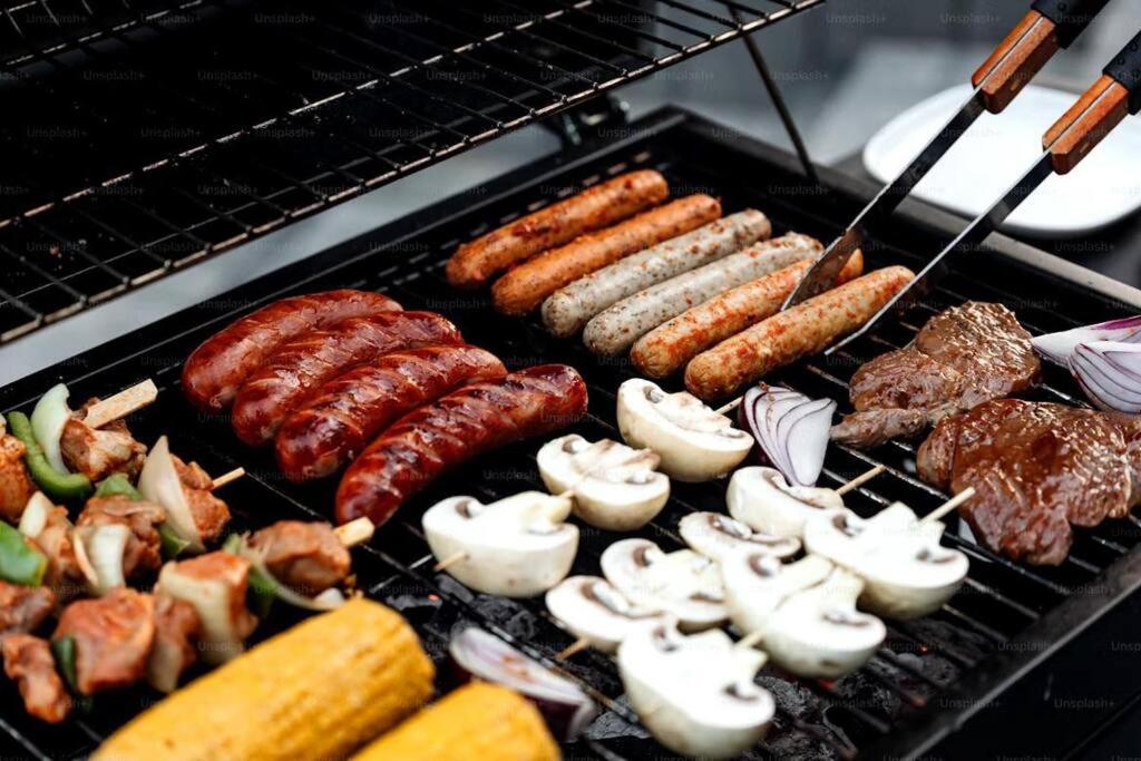 Cozy Holiday Home Karaoke BBQ Bukit Indah JB