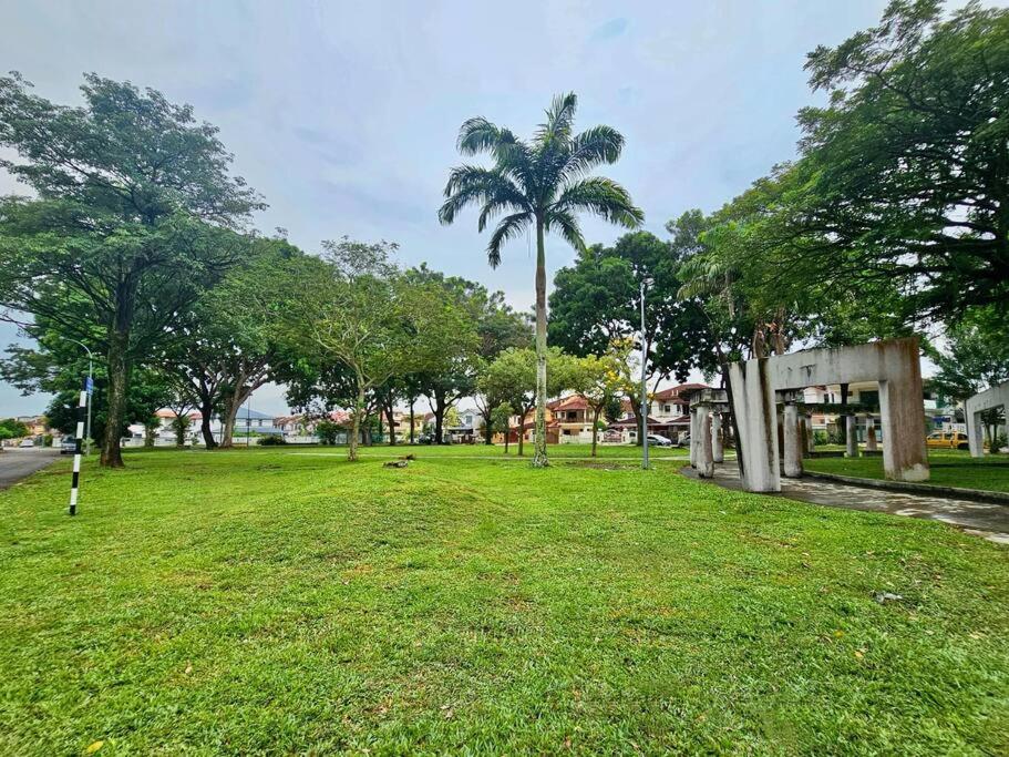 Cozy Holiday Home Karaoke BBQ Bukit Indah JB