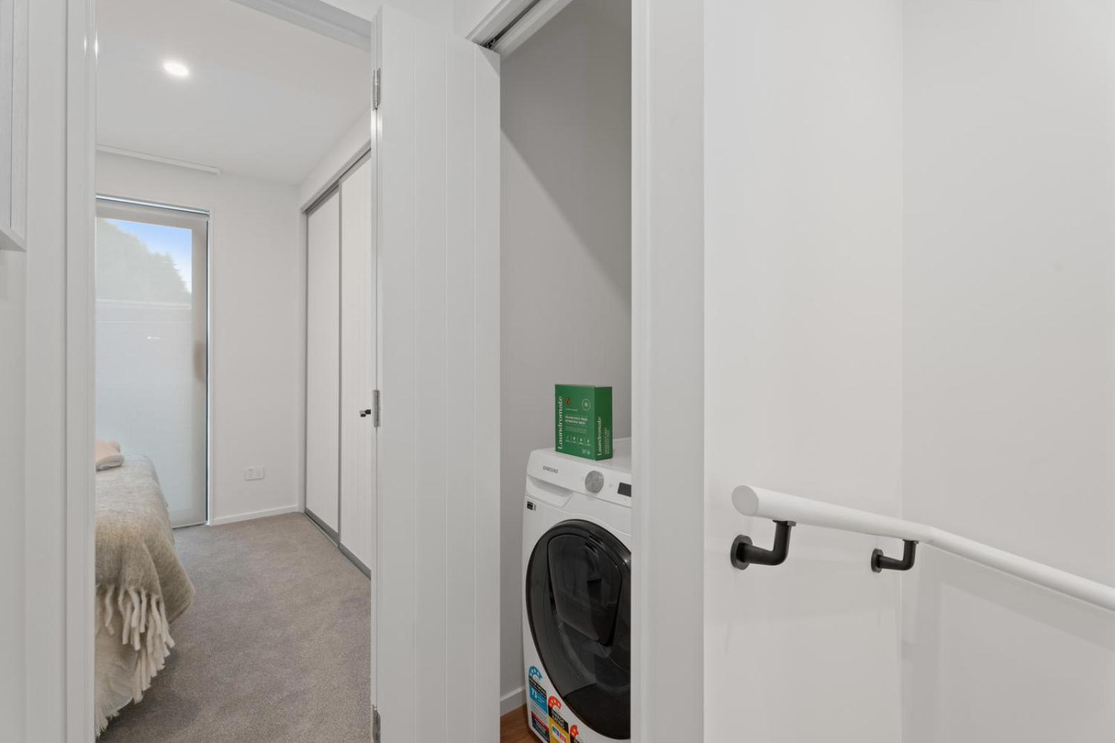 Skippers Rest | Close to ski fields & parking view 5