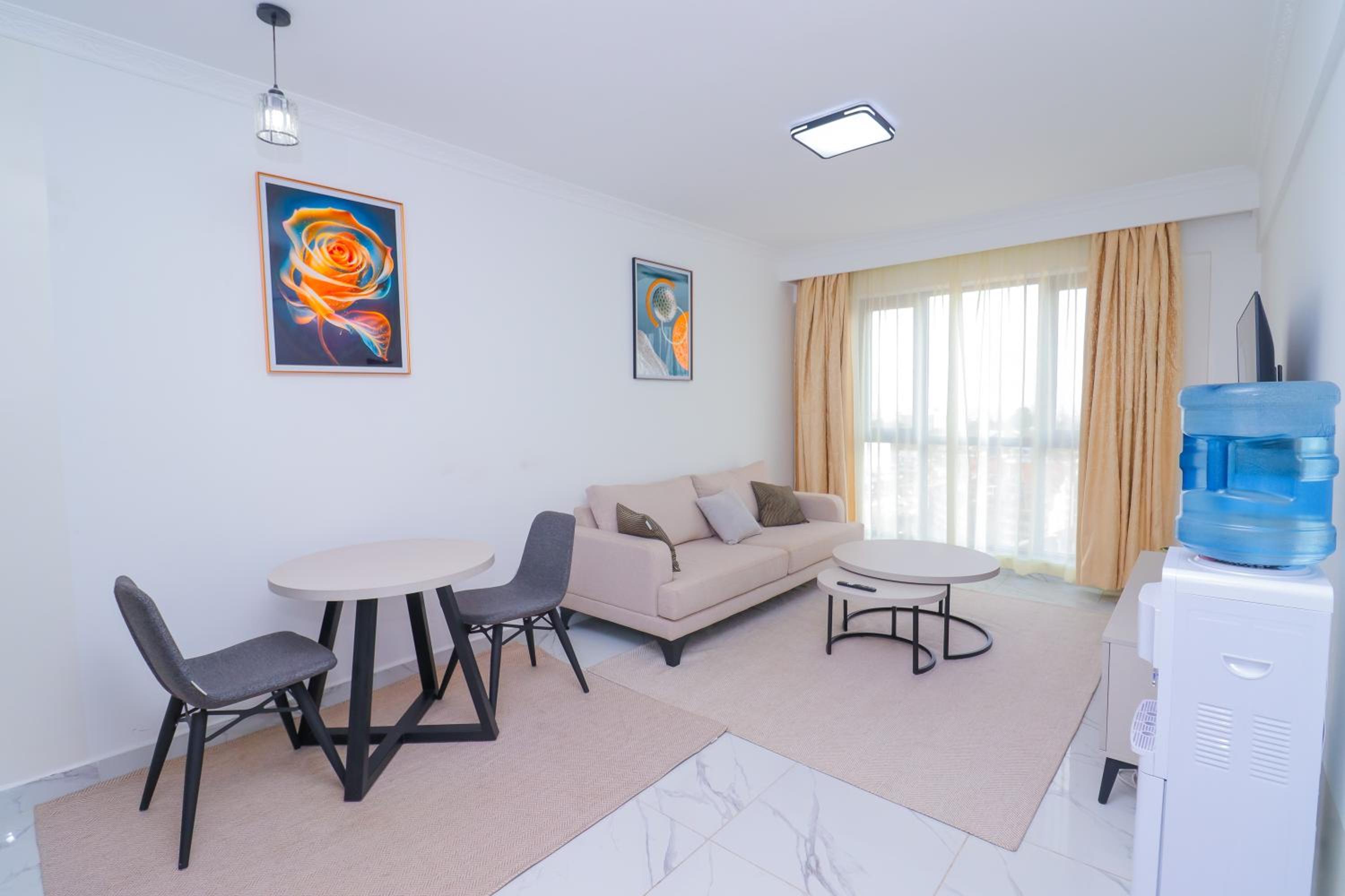 1 Bedroom Apartment in Kilimani, near Yaya Centre view 5