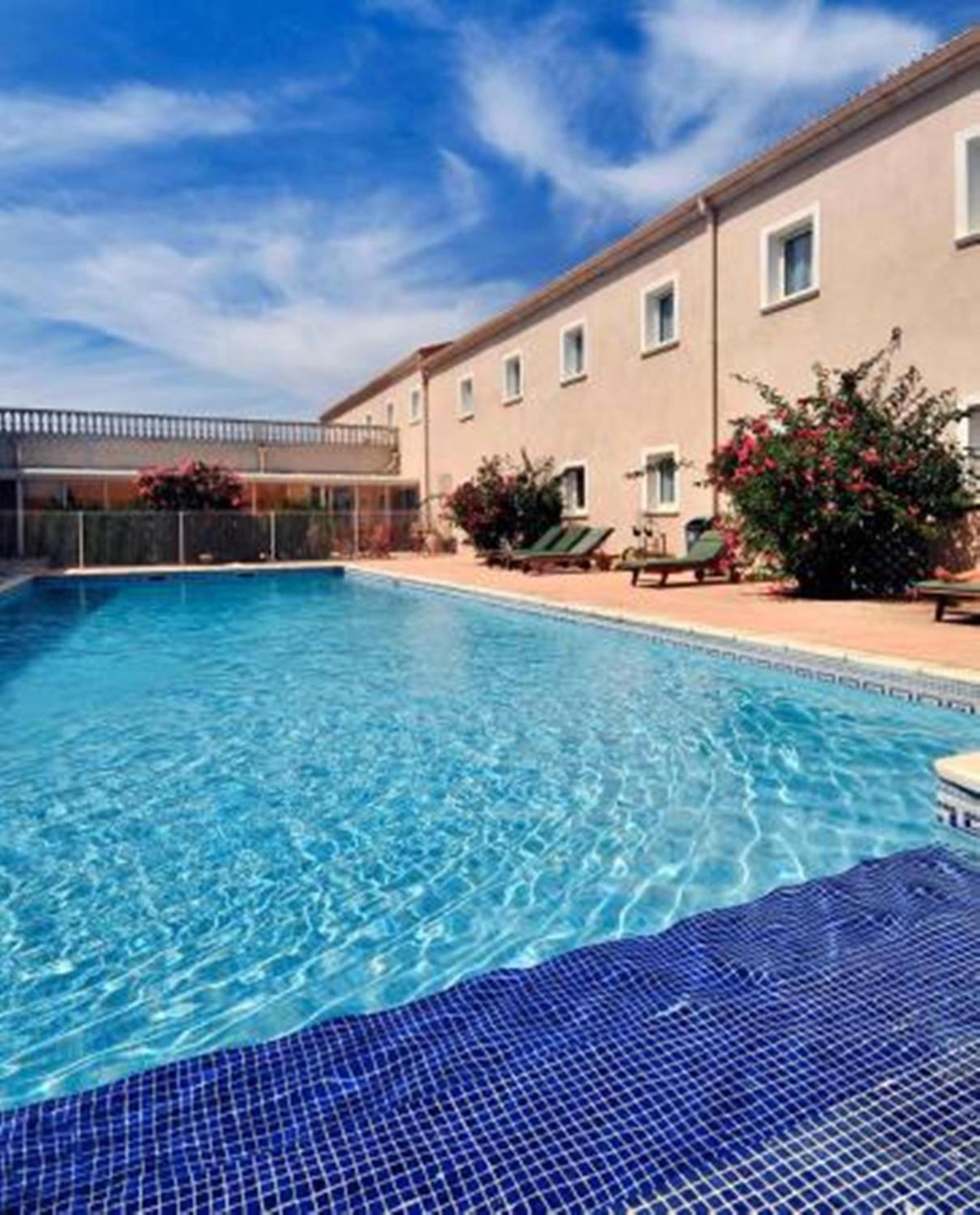 Orange Vacations - ibis Orange Sud - Property Image 10