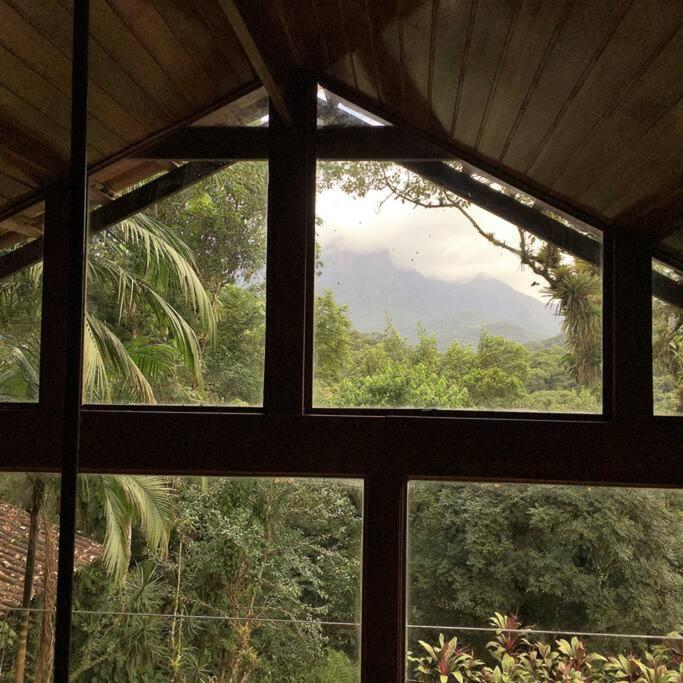 Cantinho do Bem - Lindo Chalé com piscina exclusiva e vista pra Serra do Mar!