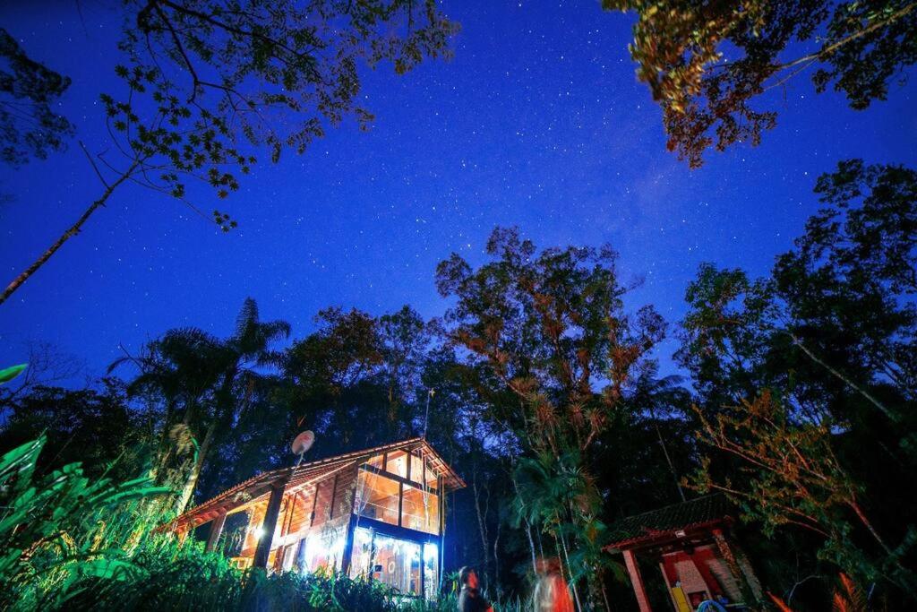 Cantinho do Bem - Lindo Chalé com piscina exclusiva e vista pra Serra do Mar!