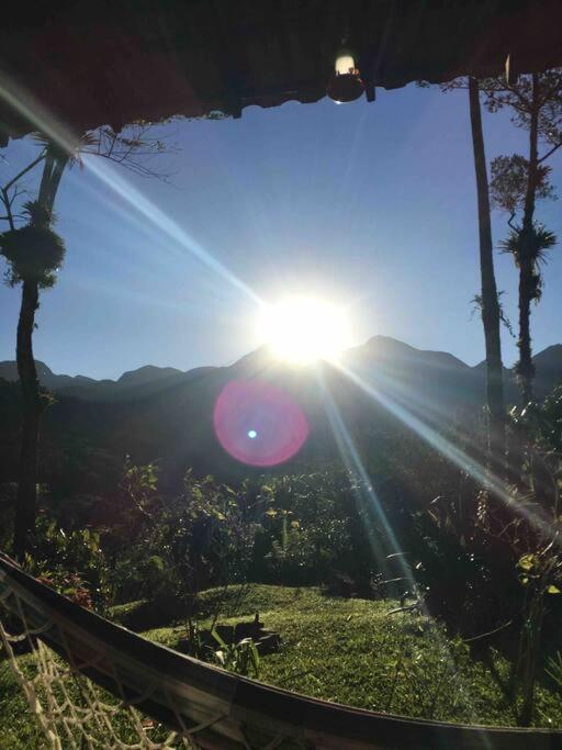Cantinho do Bem - Lindo Chalé com piscina exclusiva e vista pra Serra do Mar!