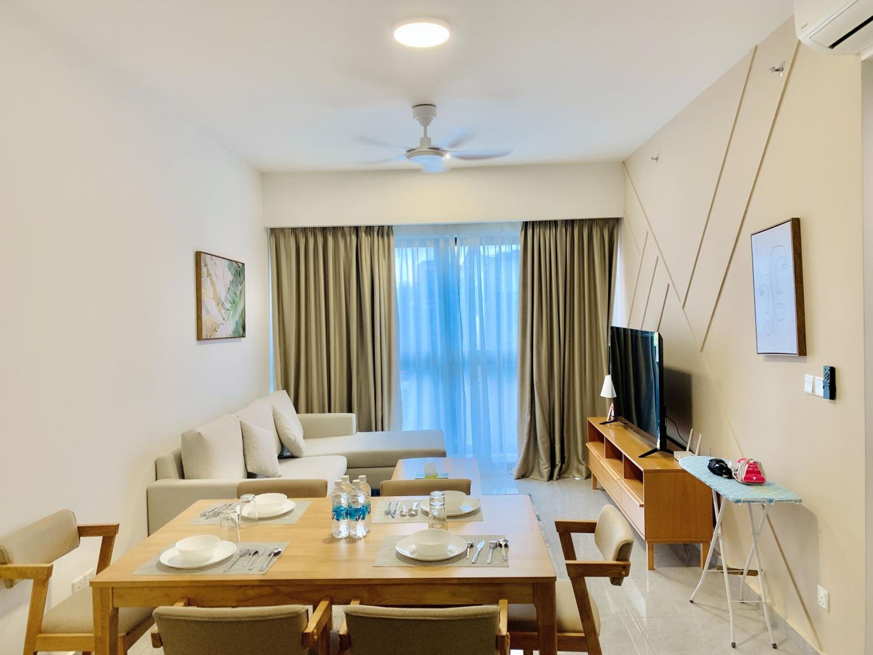 AGILE Well-Shaped Home TRX KL