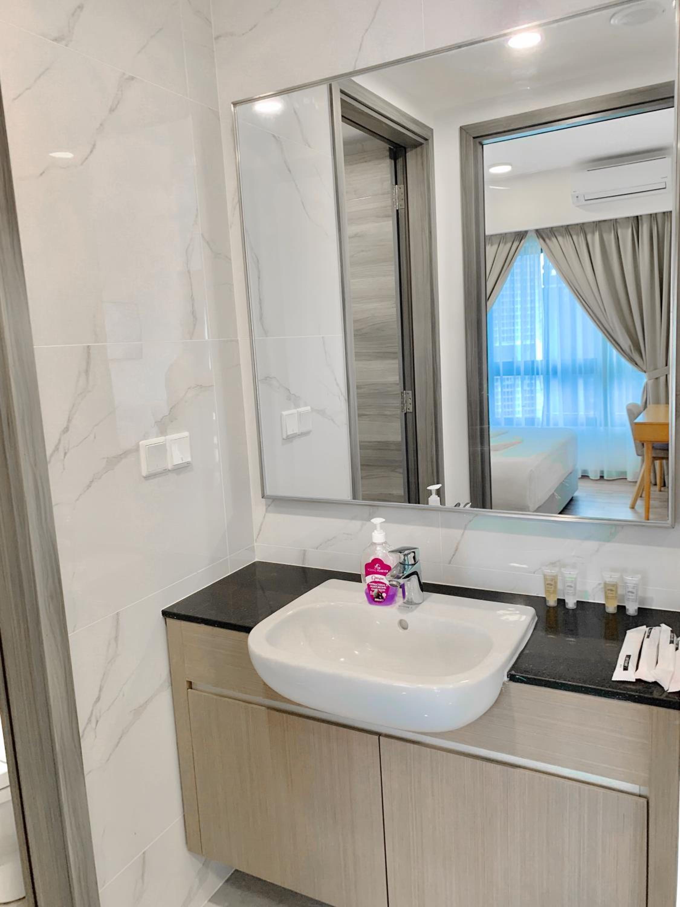 AGILE Well-Shaped Home TRX KL