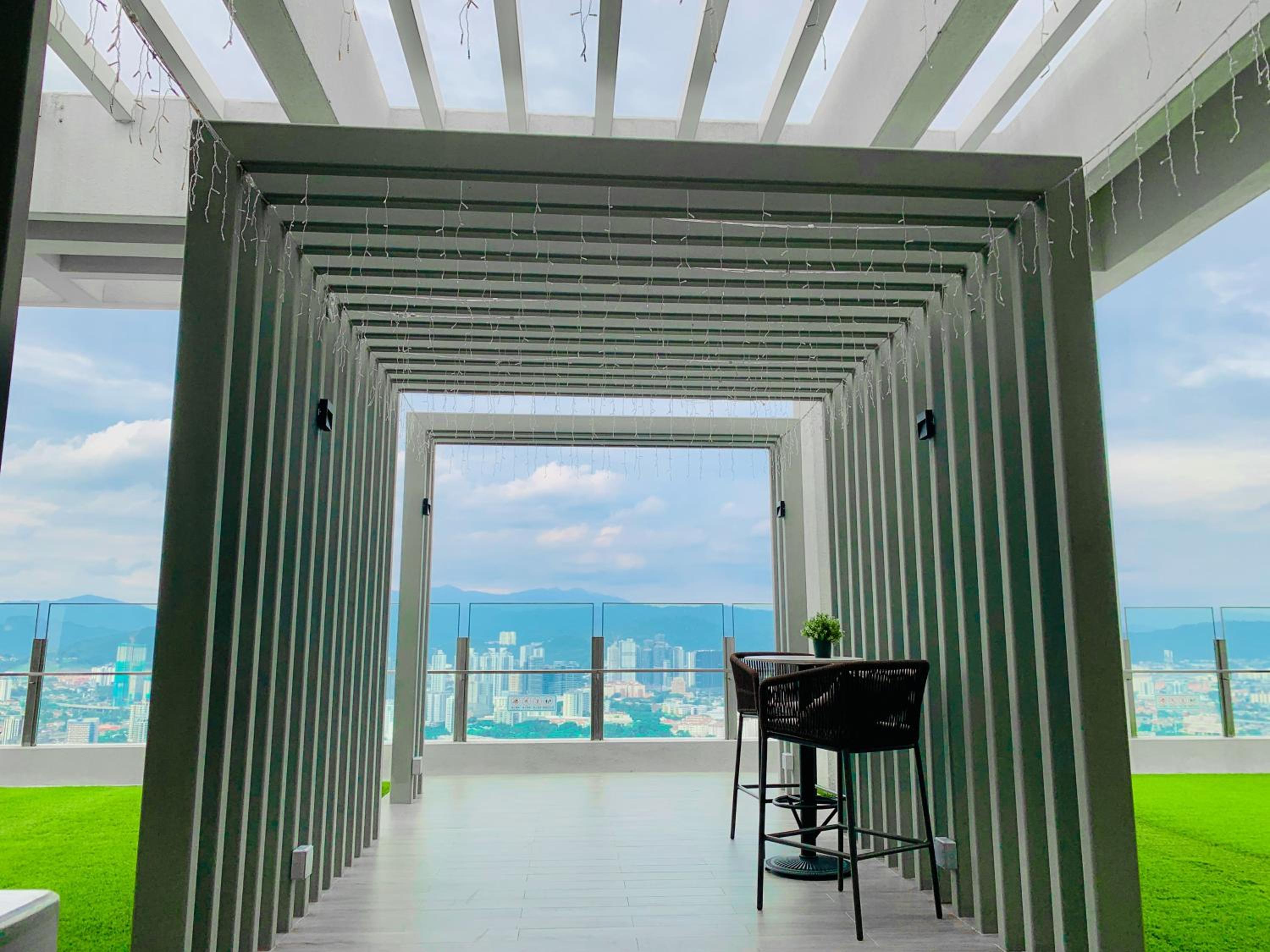 AGILE Well-Shaped Home TRX KL