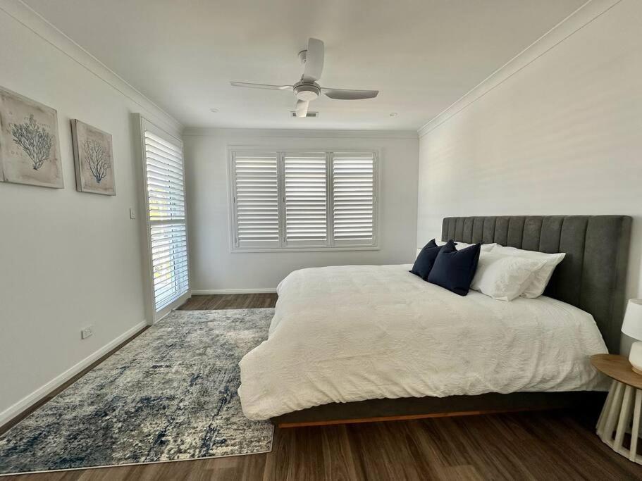 Aquila Beach Retreat