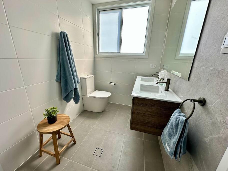 Aquila Beach Retreat