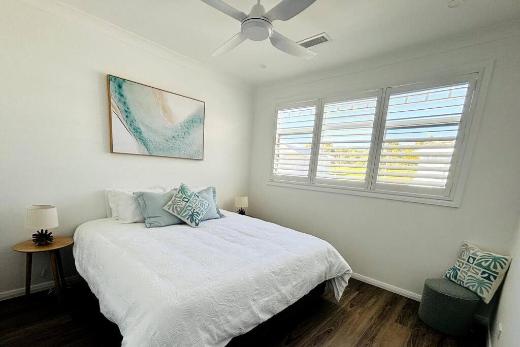 Aquila Beach Retreat