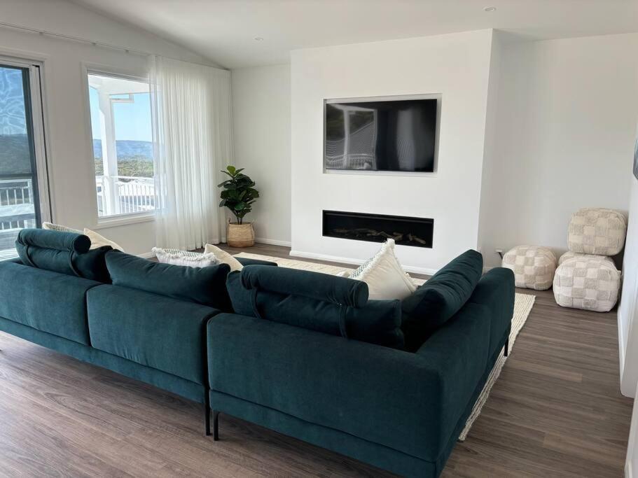Aquila Beach Retreat