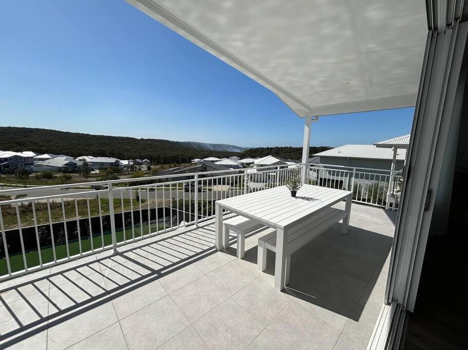 Aquila Beach Retreat