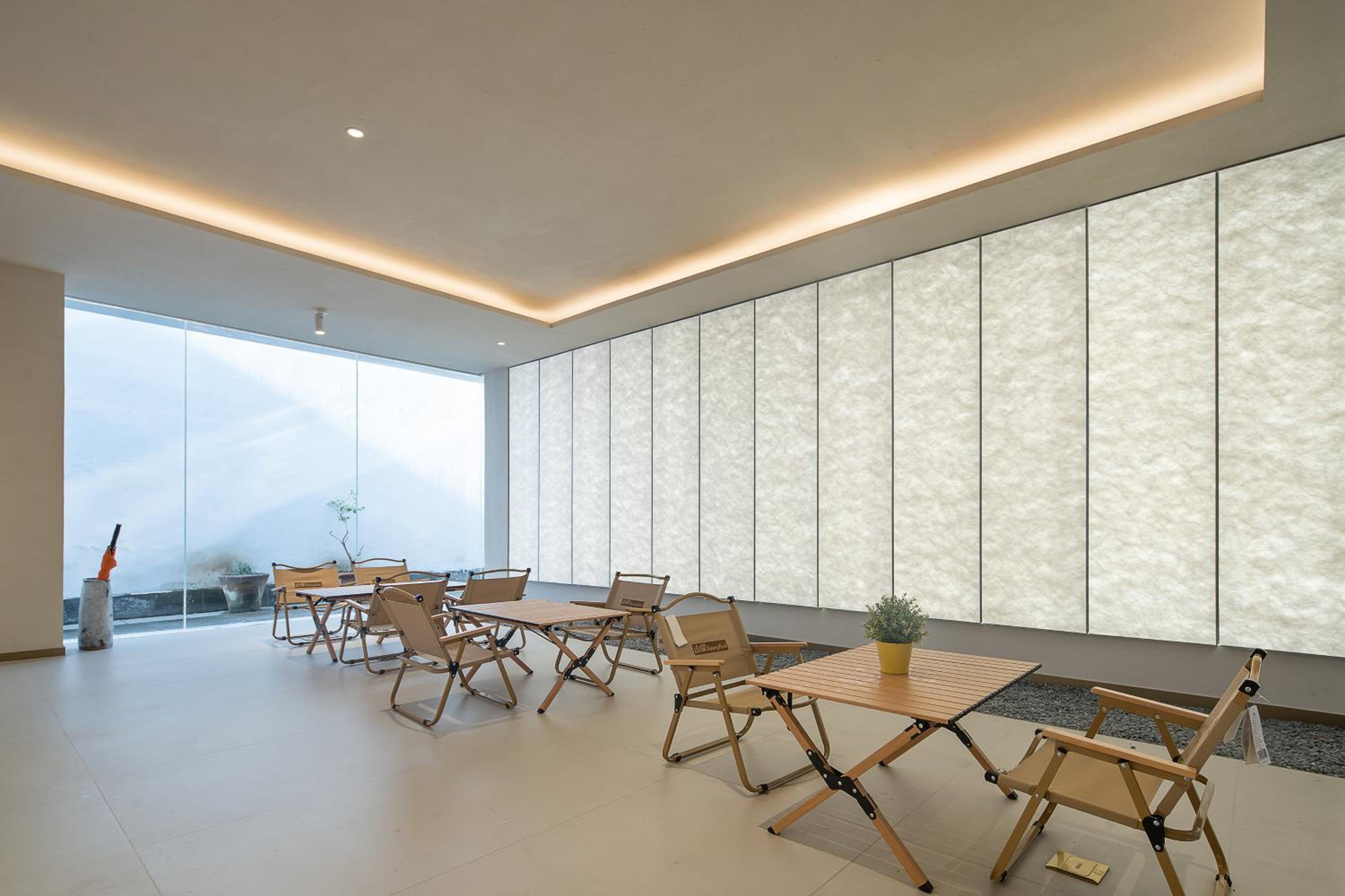 Mulan Road Youth Hotel